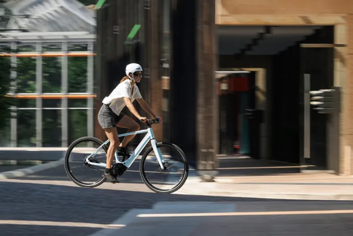 Cube Editor Hybrid 2027 stads e-bike lifestyle Cube Editor Hybrid 2027 stads e-bike lifestyle