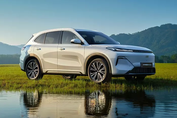 content-geely-starray-em-i-700x467 undefined