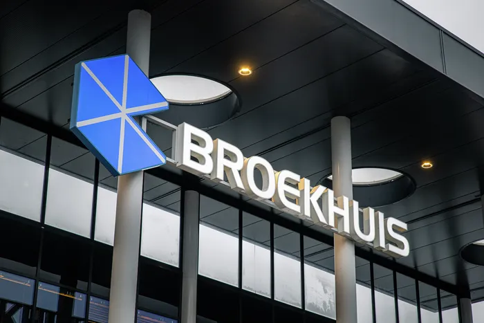 vestigingen broekhuis